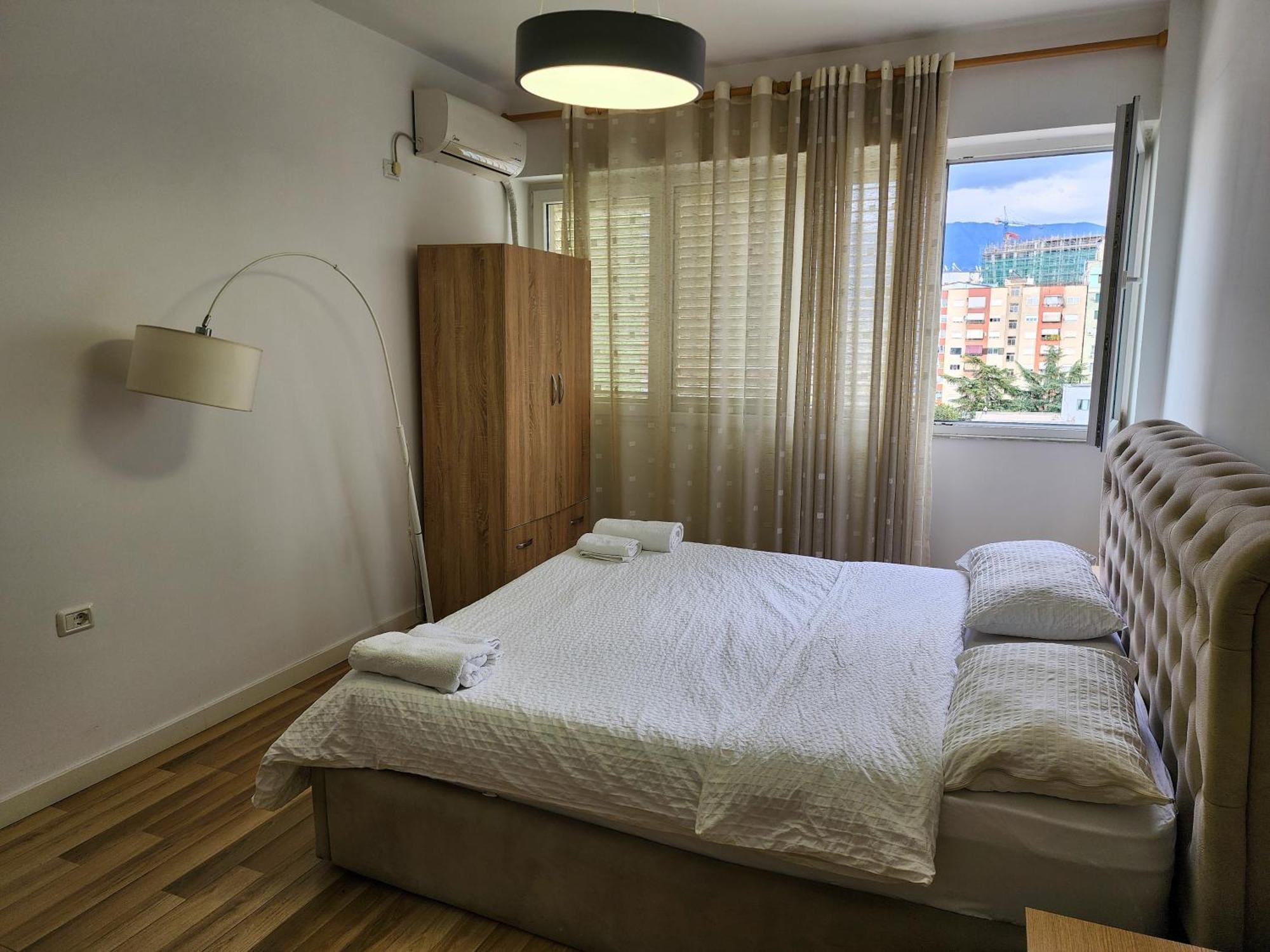 2e Myslym Shyri Apartment Tirana